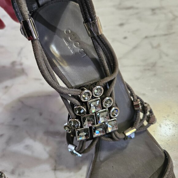 Gucci // grey suede heels - Picture 10 of 10